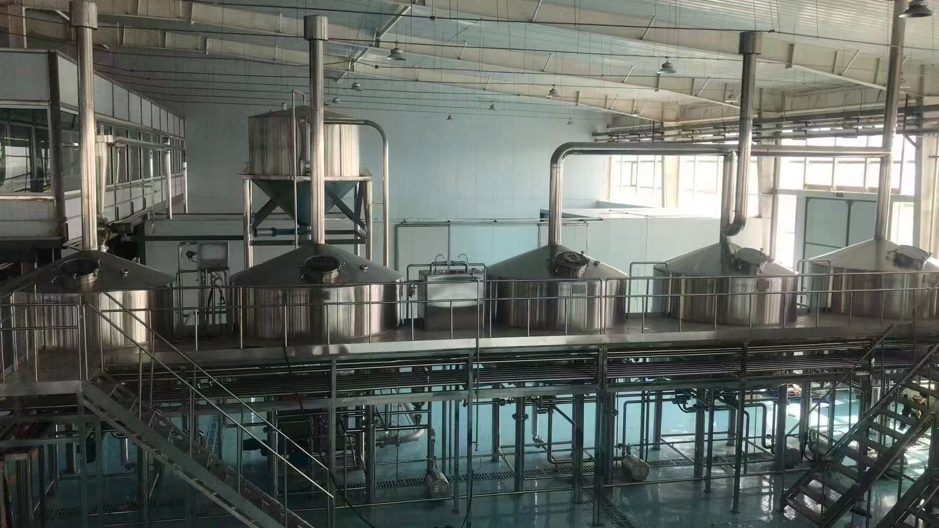 唐河精酿啤酒设备厂—精酿啤酒设备主要生产工艺与核心技术